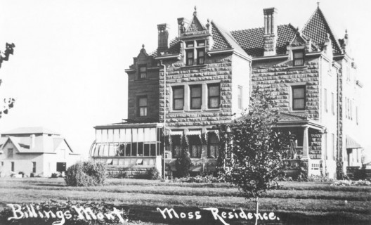Old photo of Moss Mansion